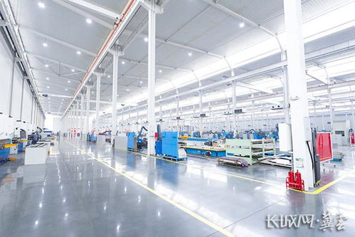 共享工廠里的機(jī)器人總動員 信息技術(shù)咨詢服務(wù)引領(lǐng)智能生產(chǎn)變革